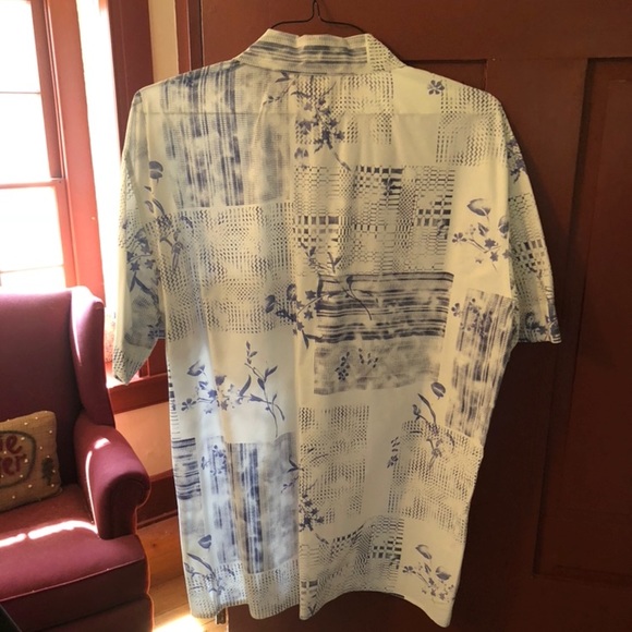 Bullock and Jones short sleeve, button down shirt. - Picture 2 of 2